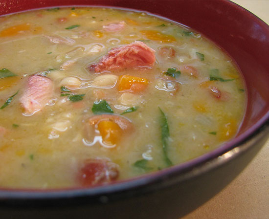 Hungarian bean and smoked ham hock soup