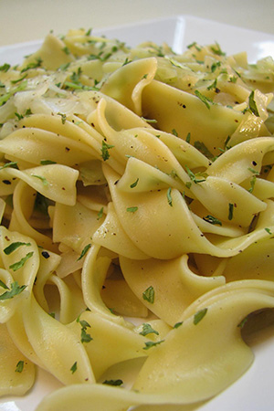 Hungarian egg noodles with cabbage